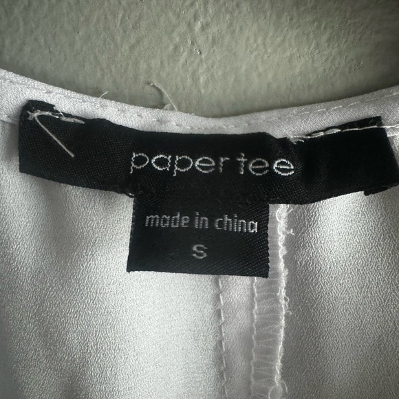 Paper Tee White Tie Front Tank Top - Picture 4 of 4